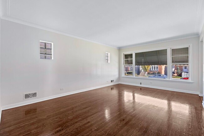 Building Photo - 3500 N Natchez Ave