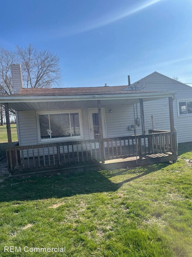 3 br, 1 bath House 5308 Walters Ct House Rental in East Canton, OH