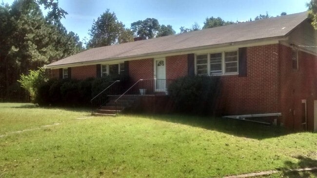 Building Photo - 2712 Richardson Rd