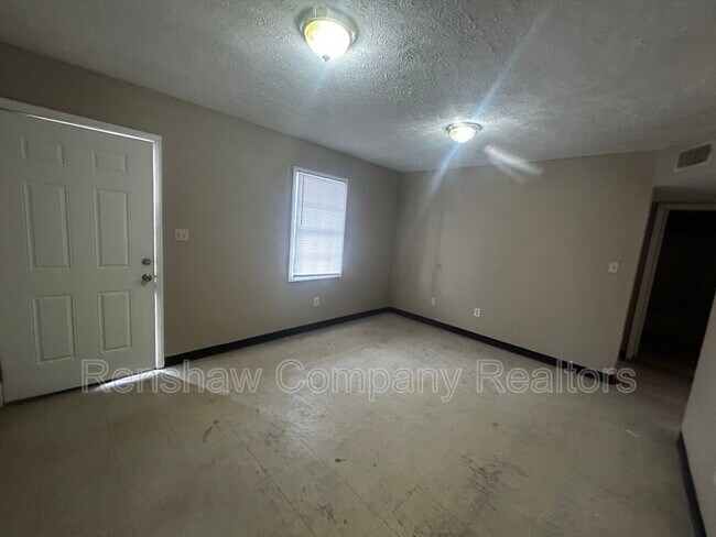 Foto del edificio - 1258 Fairground Rd