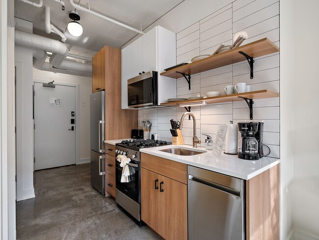 Foto del edificio - 608 N 3rd St