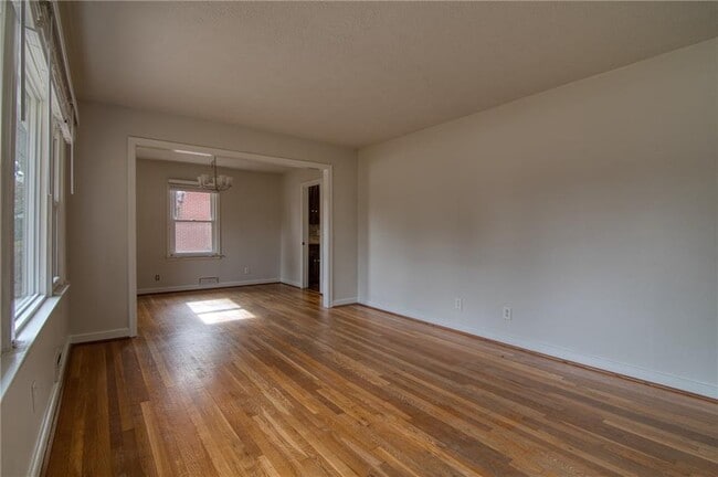 Building Photo - 2232 Old Spring Rd