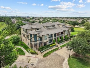 Building Photo - 416 Via Regatta Dr