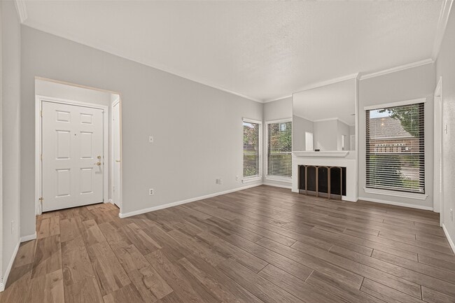 Building Photo - 1201 Bering Dr