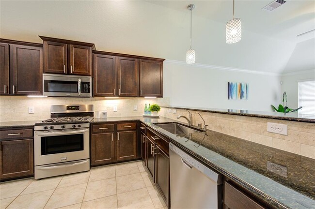 Foto del edificio - 3418 Auburn Creek Cir
