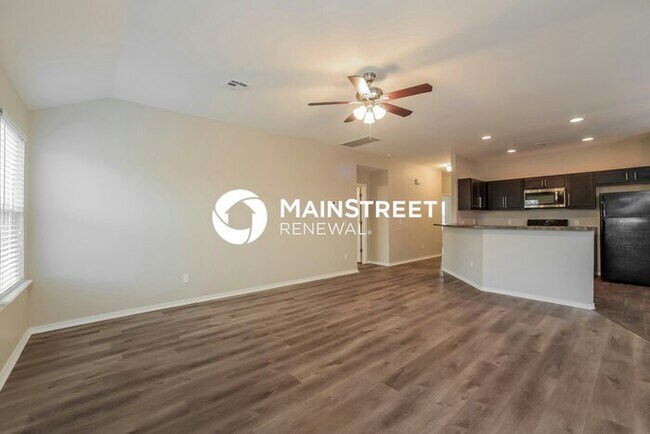Building Photo - 3 Bedroom Pet-Friendly Home in Oklahoma Ci...