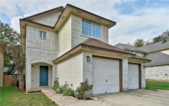 Foto del edificio - 9602 Nightjar Dr