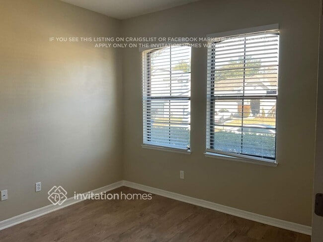 Foto del edificio - 641 Arbor Pointe Ave