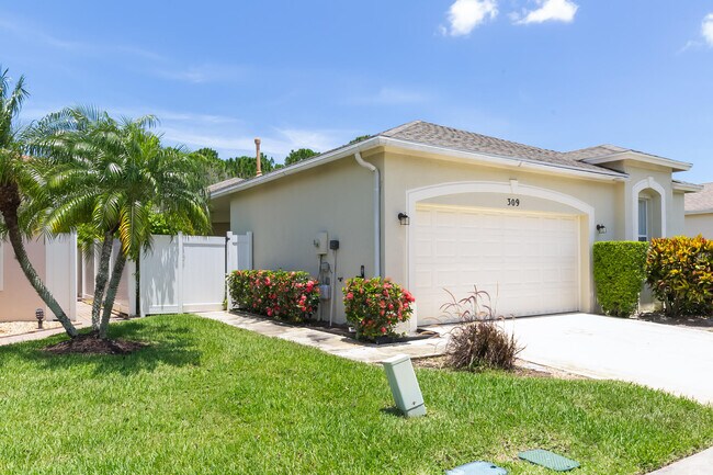 Foto del edificio - 309 SW Tomoka Springs Dr