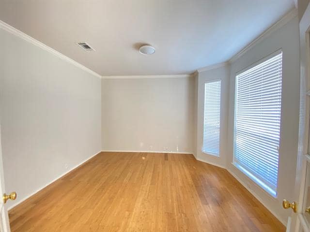 Foto del edificio - 2217 Hunters Run Dr