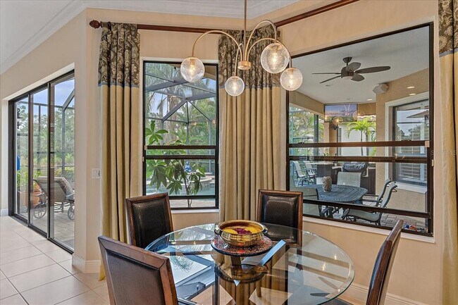 Foto del edificio - 7680 Silverwood Ct