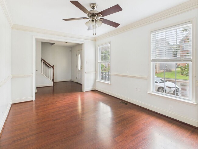 Foto del edificio - 1712 Kemper St