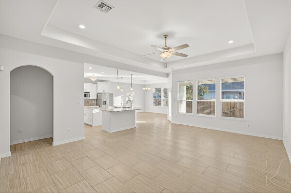 Foto del edificio - 13825 Suntan Ave