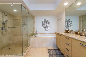 Foto del edificio - South Ocean Drive, Hallandale Beach, FL 33009 - 2 BR 2 BA condo