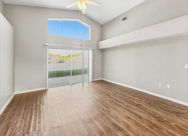 Building Photo - 6312 Tierra Vista Cir