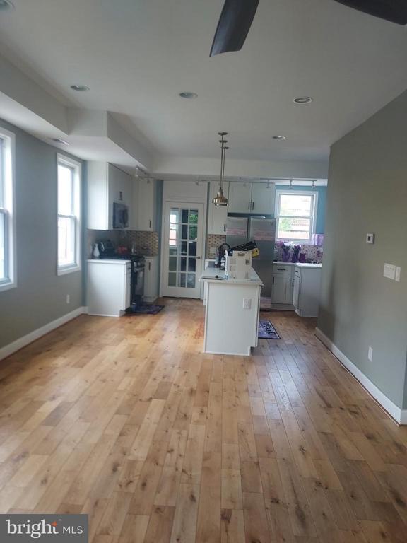 Foto del edificio - 619 Sheridan St NW