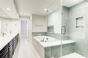 Building Photo - 2246 Quenby St
