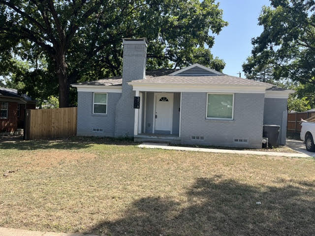 Front of house - 2718 San Jose Dr
