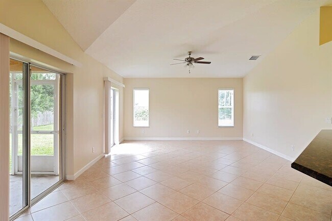 Foto del edificio - 1341 SW Stony Ave