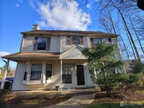 Building Photo - 3305 Stonehedge Rd