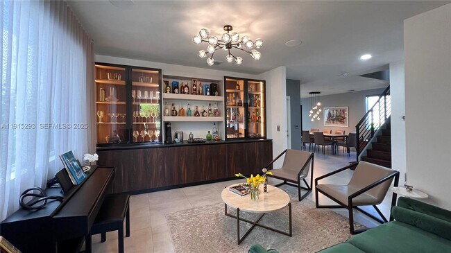 Foto del edificio - 6761 NW 103rd Ave