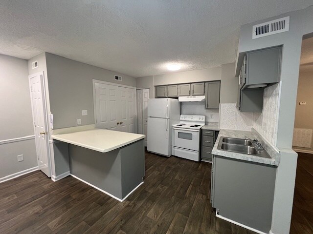 Foto del edificio - 2909 Spring Garden St