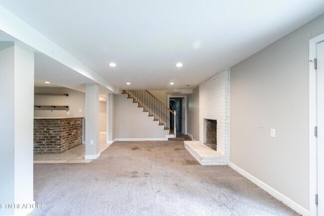 Foto del edificio - 2344 Alice Bell Rd