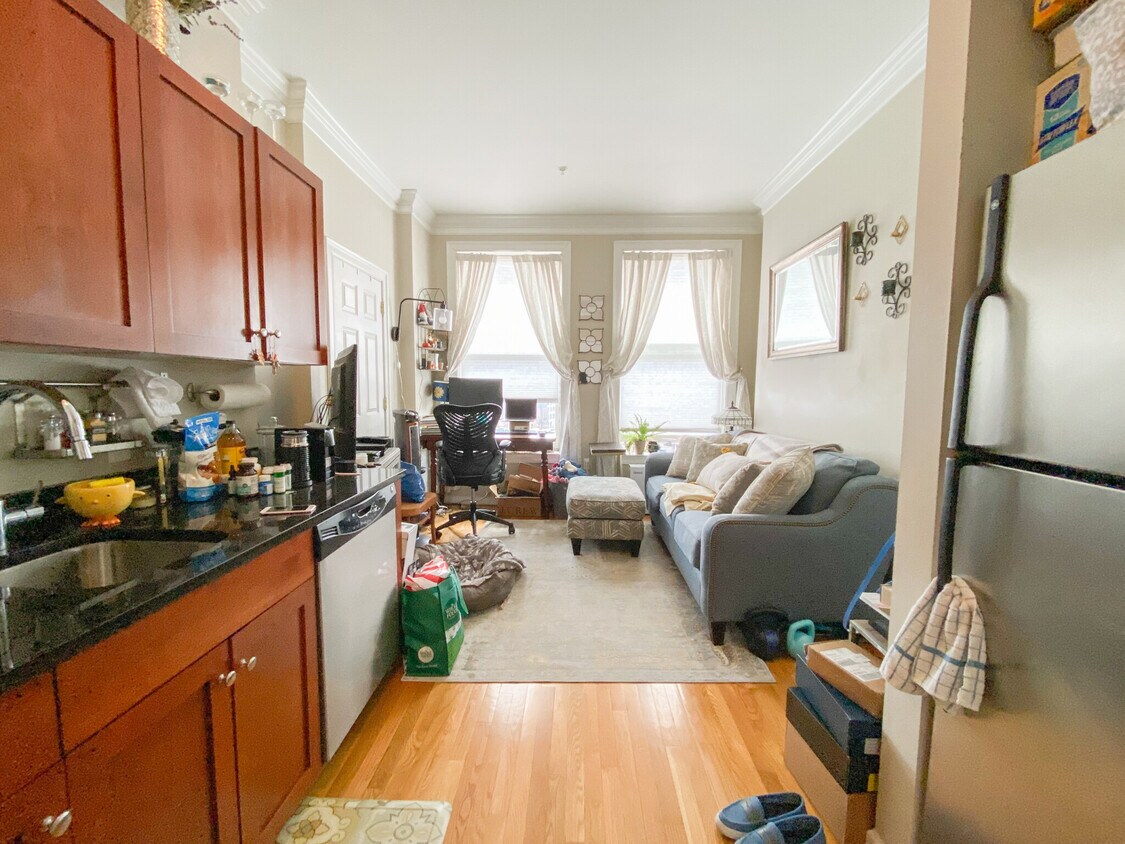 Foto del edificio - 483 Beacon St