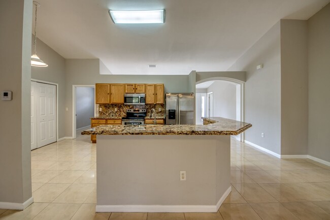 Foto del edificio - 2462 Nature Pointe Loop