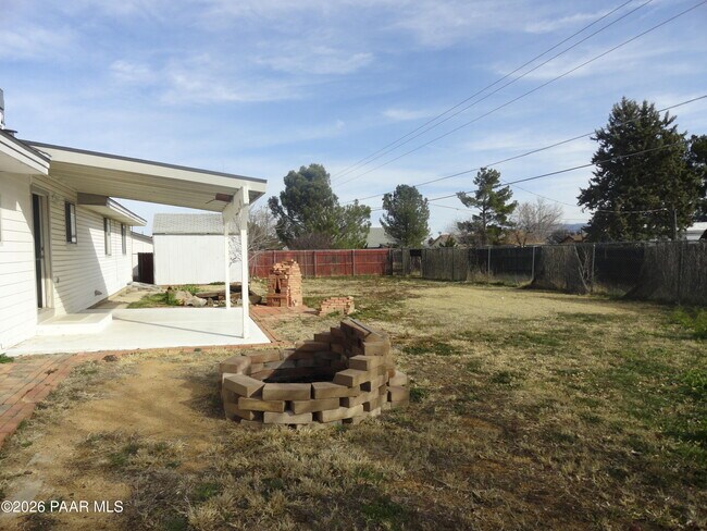 Building Photo - 4201 N Tonto Way