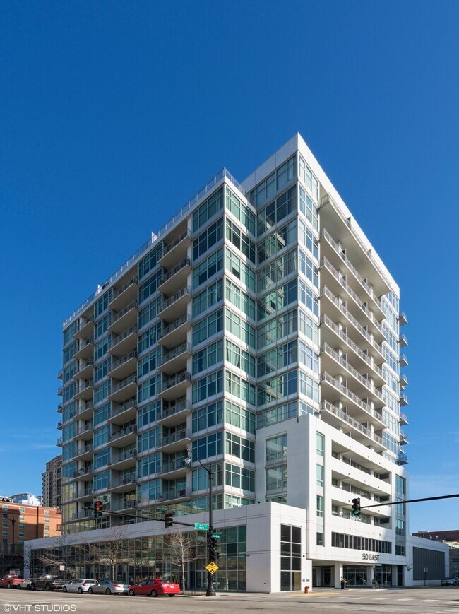 Building - 50 E 16th St