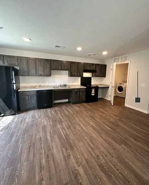 Foto del edificio - Bear Creek Apartments