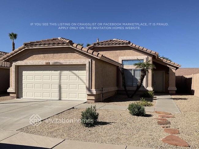 Building Photo - 2406 S Navajo Way