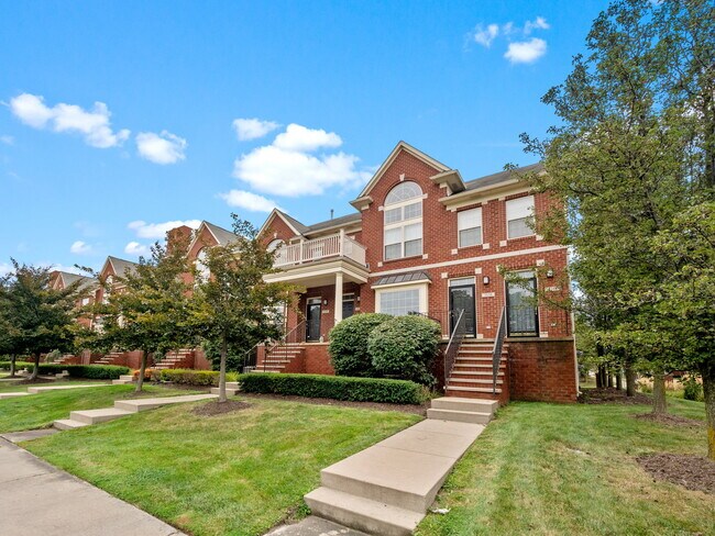 Building Photo - 3154 Camden Dr