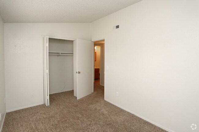 2HAB, 2BA - 875SF - Habitación - Beaumont Crossing Apts