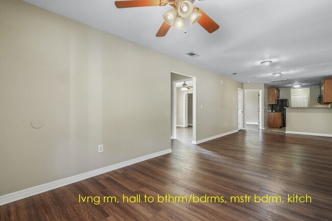 Foto del edificio - 1711 Stevens St.