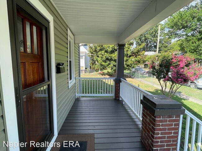 Foto del edificio - 3 br, 1 bath House - 2100 Gordon Avenue