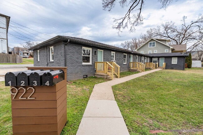 Photo - Updated 2 Bed 1 Bath in The Nations Apartment