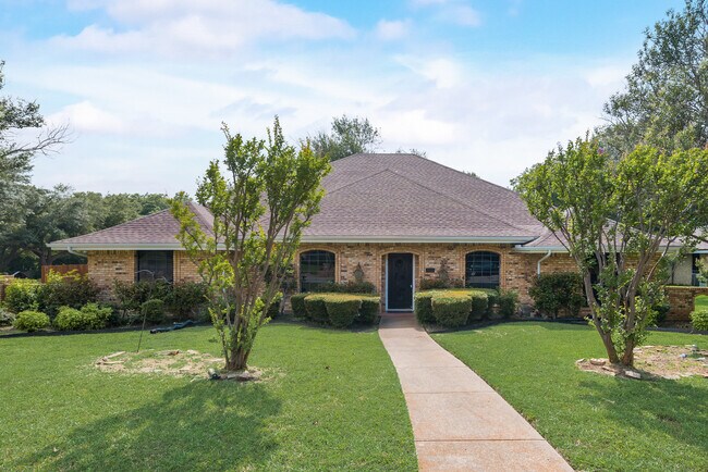 Foto del edificio - 923 S Greenstone Ln