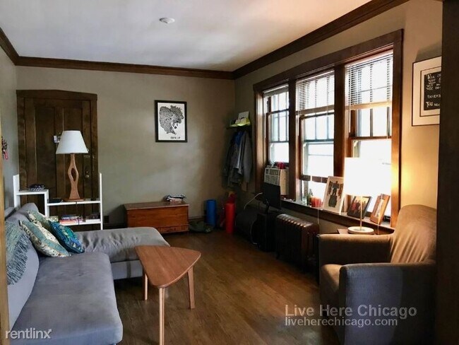 Foto del edificio - 2 br, 1 bath Apartment - 1740 W Grace St