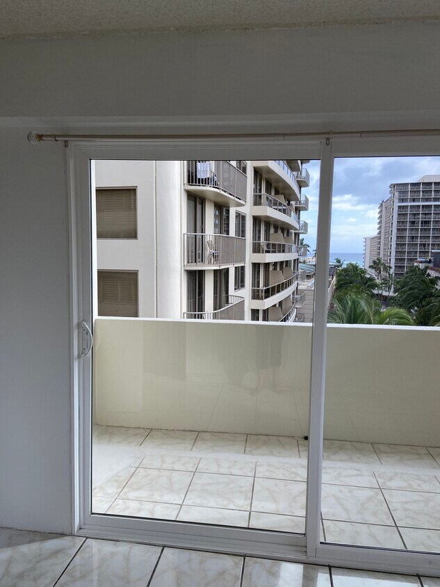 view from Living room - 247 Beach Walk (Honolulu, HI)
