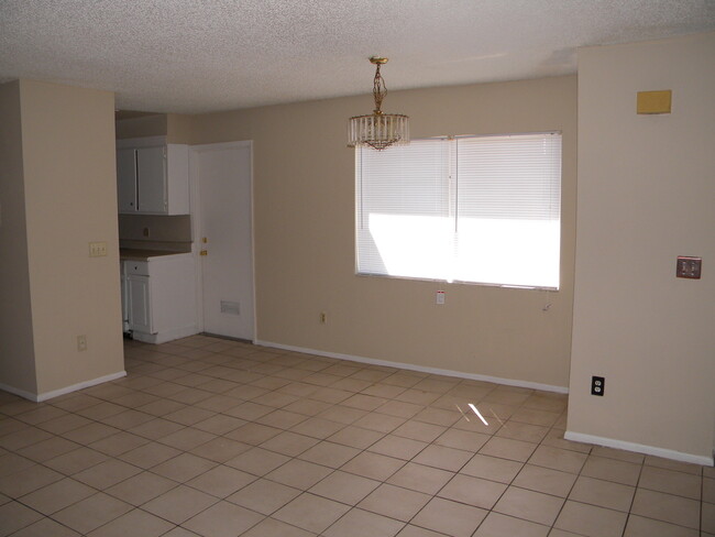 Foto del edificio - 4711 Bay Willow Ct