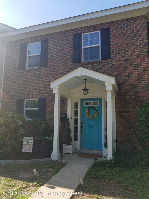 Primary Photo - 3 br, 2.5 bath House - 249 Heritage Circle