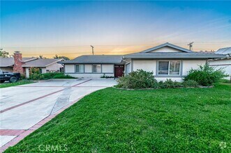 Building Photo - 3149 Florinda St