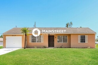 Building Photo - 22225 Seaton Ave