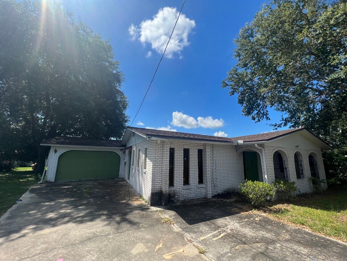 Foto principal - 2919 Wheeler St