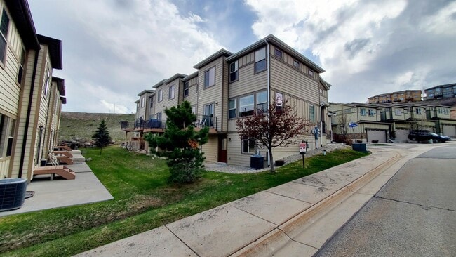 Building Photo - 14783 Stonehenge Pl
