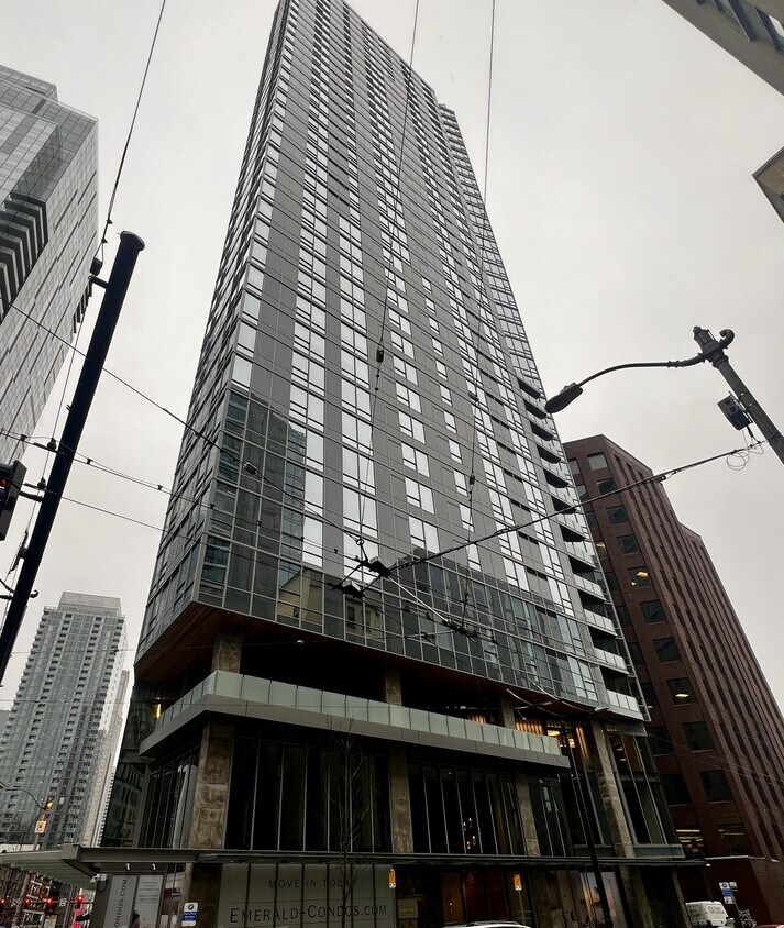 Foto principal - 121 Stewart St