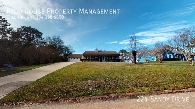 Building Photo - 224 Sandy Dr