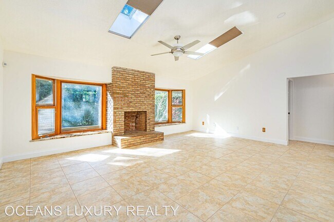Foto del edificio - 3 br, 2 bath House - 540 S Center St